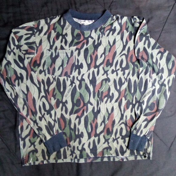 Vintage Jim Teeny Shadow Camouflage Pocket Long Sleeve T-Shirt - Picture 2 of 5